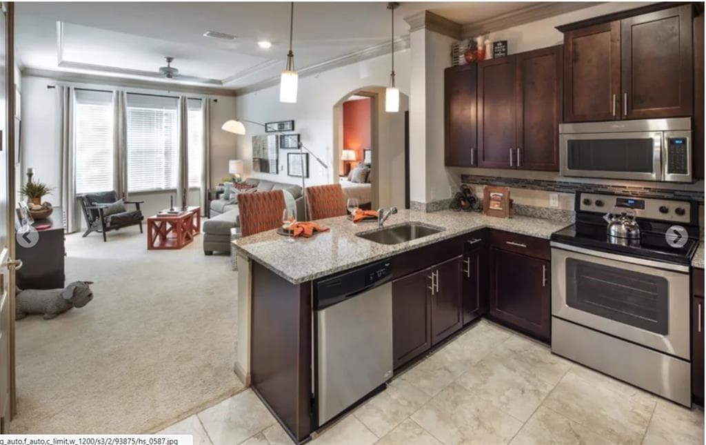 1 bedroom, 1 bathroom, 802 sq ft apartment for rent at 3695 Cumberland Boulevard 1136, Atlanta, GA 30339 for $1,590 a month — photo 1 of 4