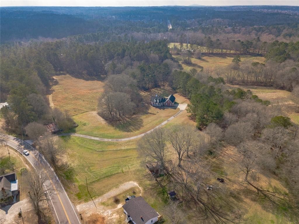 3 bedroom, 4 bathroom, 5,152 sq ft single family residence under contract at 928 Grayson New Hope Road, Lawrenceville, GA 30045 — photo 3