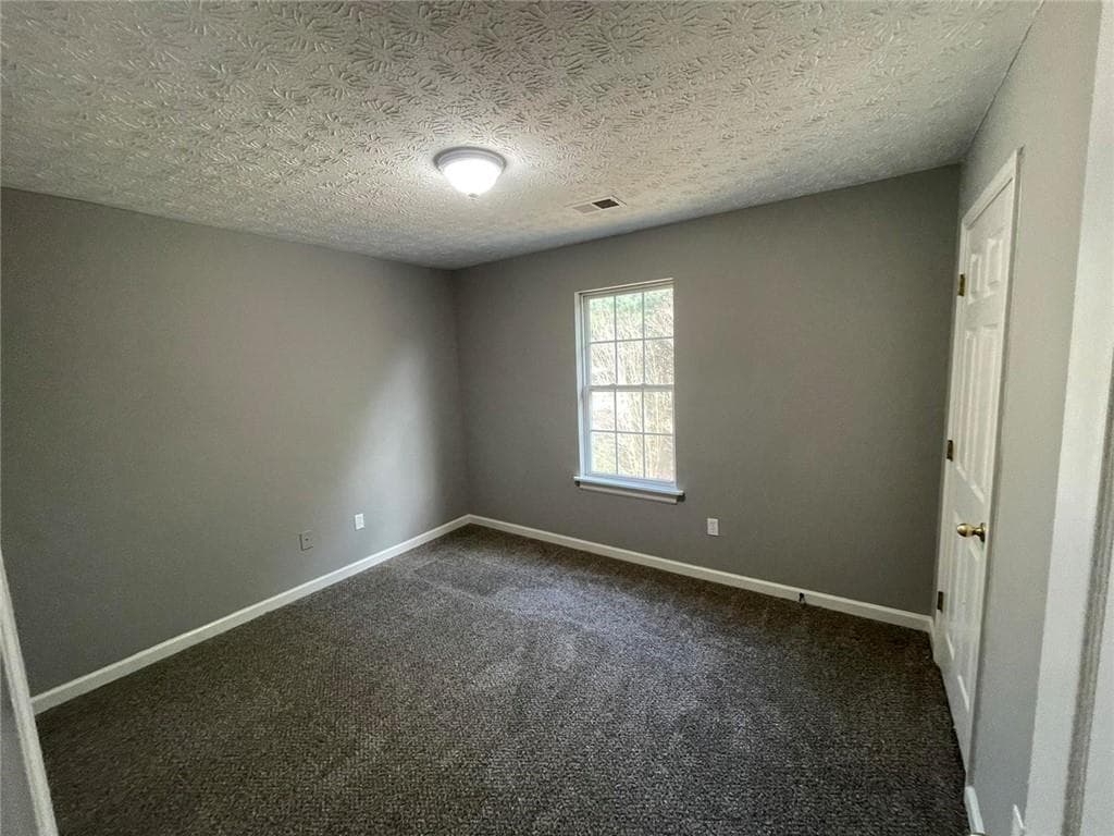 3 bedroom, 3 bathroom, 1,958 sq ft single family residence for sale at 2162 Anconia Circle, Lawrenceville, GA 30044 — photo 5