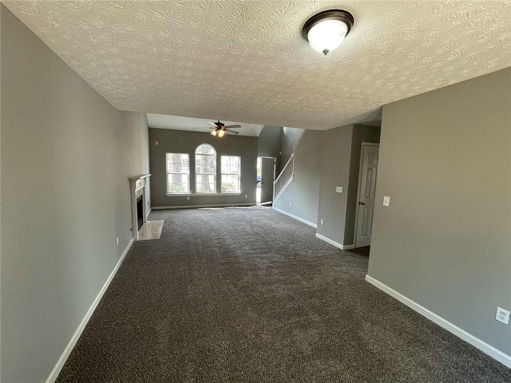 3 bedroom, 3 bathroom, 1,958 sq ft single family residence for sale at 2162 Anconia Circle, Lawrenceville, GA 30044 — photo 7
