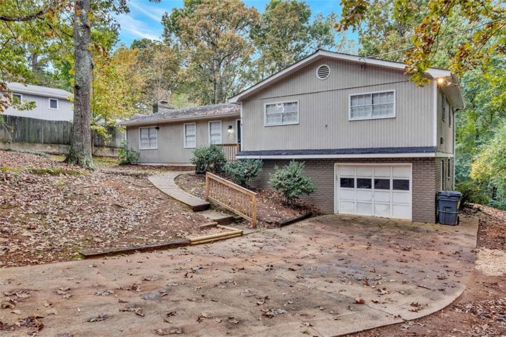4 bedroom, 2 bathroom single family residence for rent at 1504 Dupree Road, Woodstock, GA 30189 for $5,750 a month