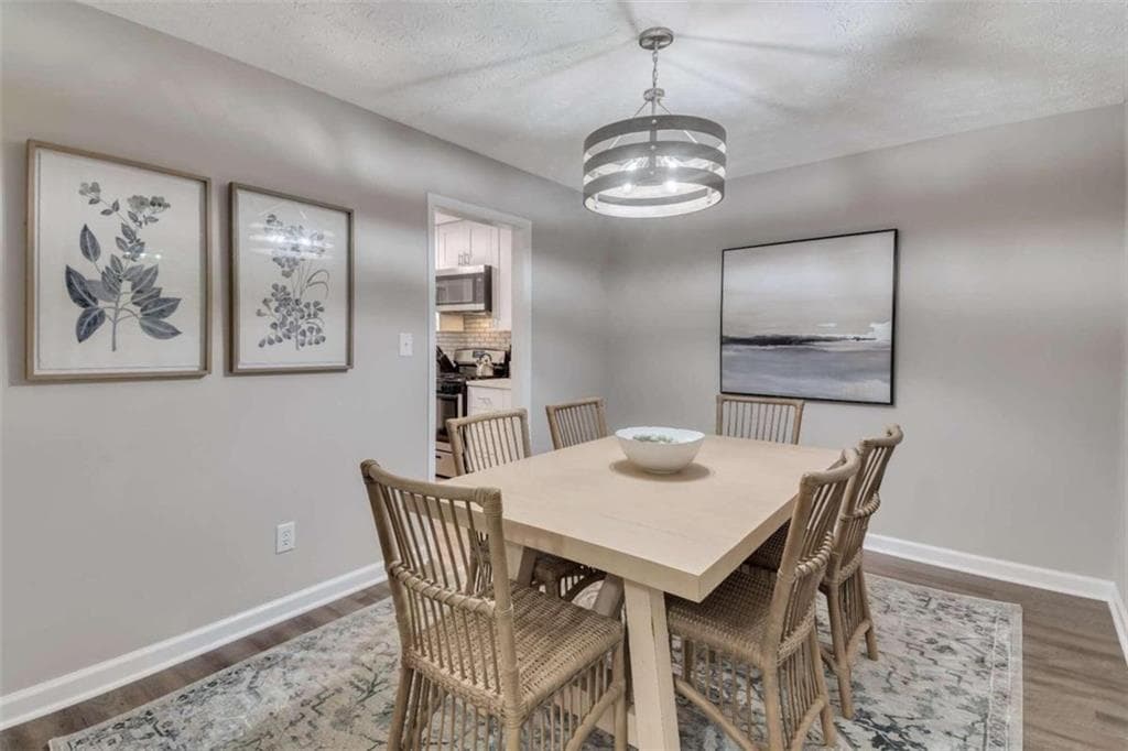 4 bedroom, 3 bathroom single family residence for rent at 826 Moonlit Lane, Acworth, GA 30102 for $5,250 a month — photo 5