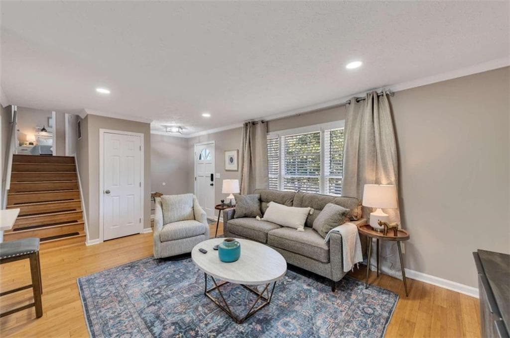 4 bedroom, 3 bathroom single family residence for rent at 5005 Maryland Drive, Acworth, GA 30101 for $5,950 a month — photo 5