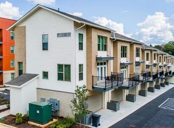2 bedroom, 2 bathroom, 1,107 sq ft townhouse for rent at 730 Glenwood Avenue 330, Atlanta, GA 30312 for $2,567 a month — photo 1 of 15