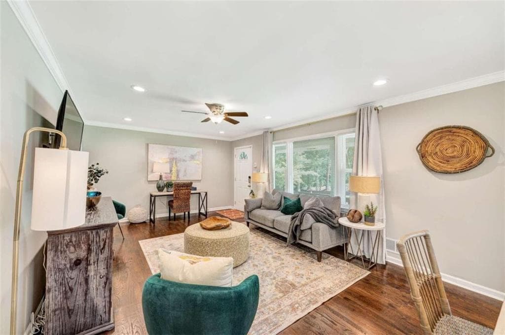 3 bedroom, 1 bathroom single family residence for rent at 1376 Sandtown Road, Marietta, GA 30008 for $3,750 a month — photo 5