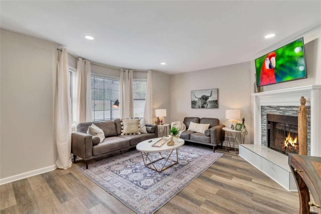 3 bedroom, 3 bathroom townhouse for rent at 2101 Valley Oaks Drive, Smyrna, GA 30080 for $3,750 a month — photo 4
