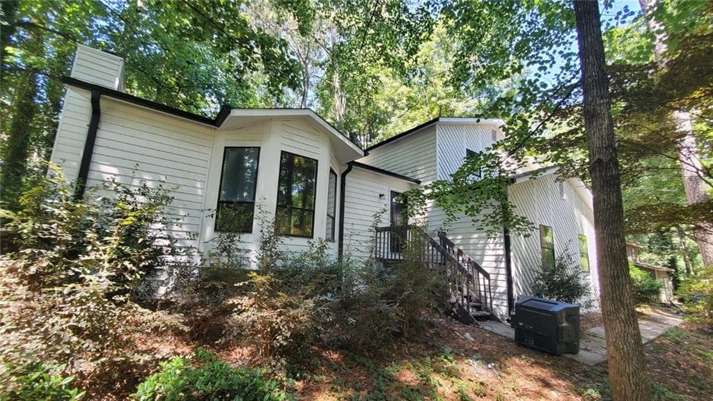 3 bedroom, 3 bathroom, 2,689 sq ft single family residence for sale at 209 Mill Ridge Court, Lawrenceville, GA 30046 — photo 4