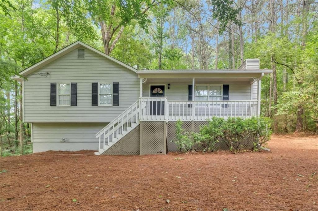 4 bedroom, 2 bathroom single family residence for rent at 6340 McCollum Lane, Acworth, GA 30102 for $5,250 a month — photo 2