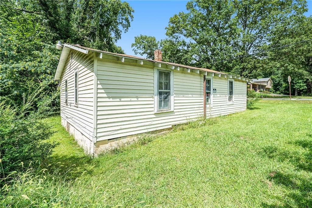 2 bedroom, 1 bathroom, 1,034 sq ft single family residence for sale at 155 TYE Street, Stockbridge, GA 30281 — photo 4