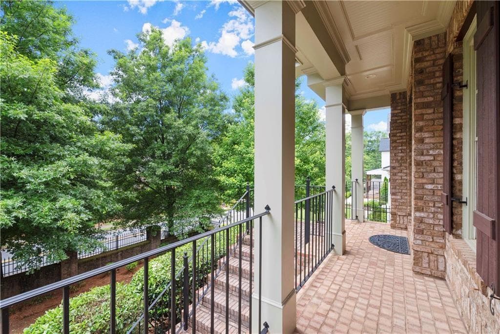 4 bedroom, 5 bathroom single family residence for rent at 86 W Belle Isla Road, Atlanta, GA 30342 for $8,600 a month — photo 3
