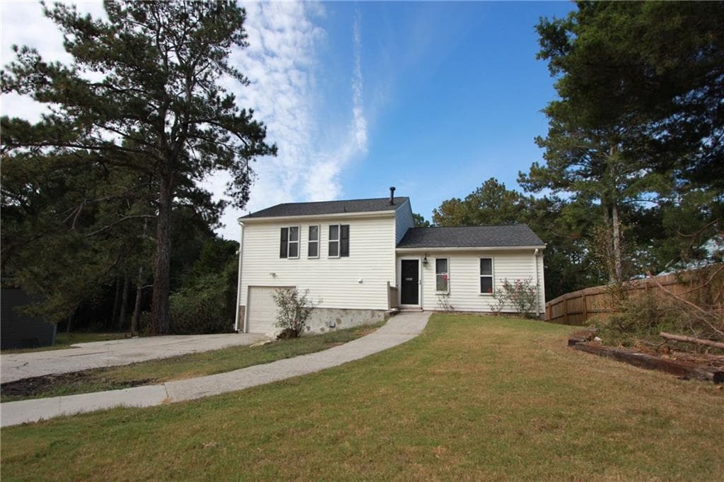 3 bedroom, 2 bathroom single family residence for rent at 3085 Creel Road, Atlanta, GA 30349 for $1,499 a month — photo 1 of 34