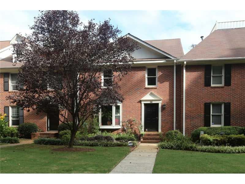 3 bedroom townhouse sold at 36 Huntington Place 0, Sandy Springs, GA 30350