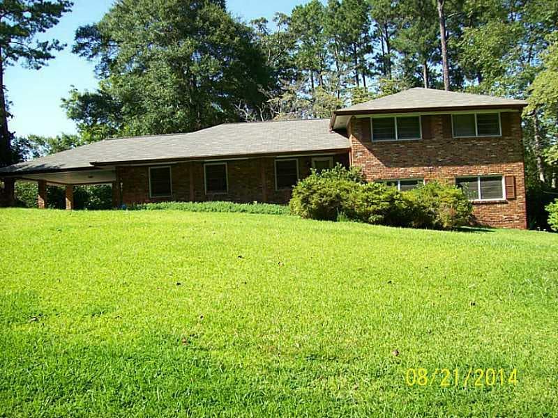 4 bedroom, 2,660 sq ft single family residence sold at 2598 Woodwardia Road, Atlanta, GA 30345