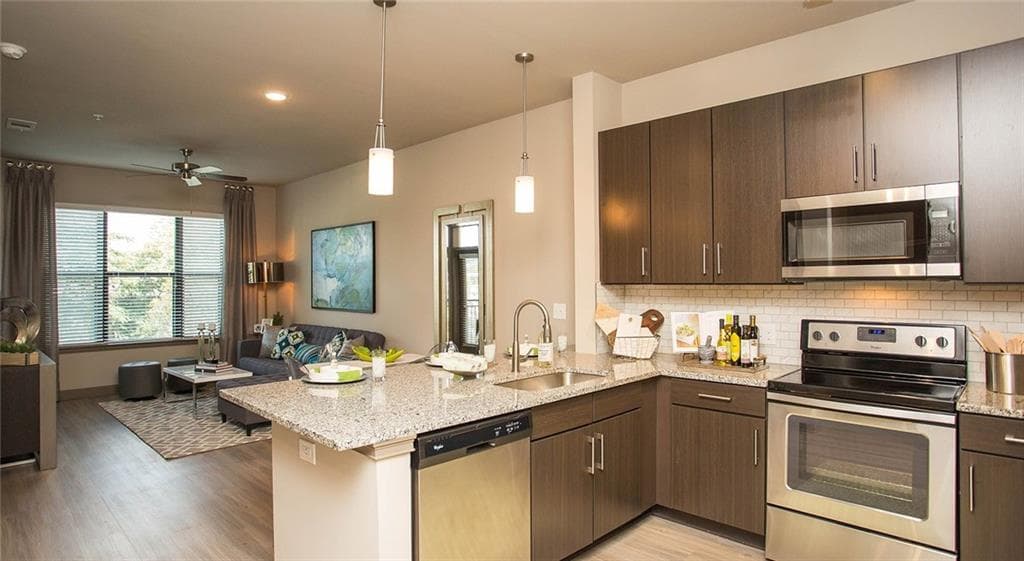 1 bedroom, 1 bathroom, 711 sq ft apartment for rent at 464 Bishop Street 01-606, Atlanta, GA 30318 for $1,585 a month — photo 1 of 15