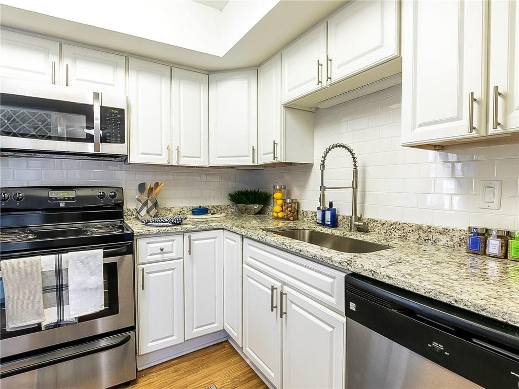 2 bedroom, 2 bathroom, 1,308 sq ft apartment for rent at 1500 Harbor Landing 400-0407, Roswell, GA 30076 for $1,505 a month — photo 4