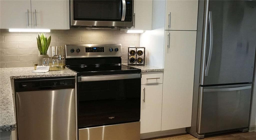 2 bedroom, 2 bathroom, 1,112 sq ft apartment for rent at 1486 Terrell Mill Road 448, Marietta, GA 30067 for $2,036 a month — photo 2