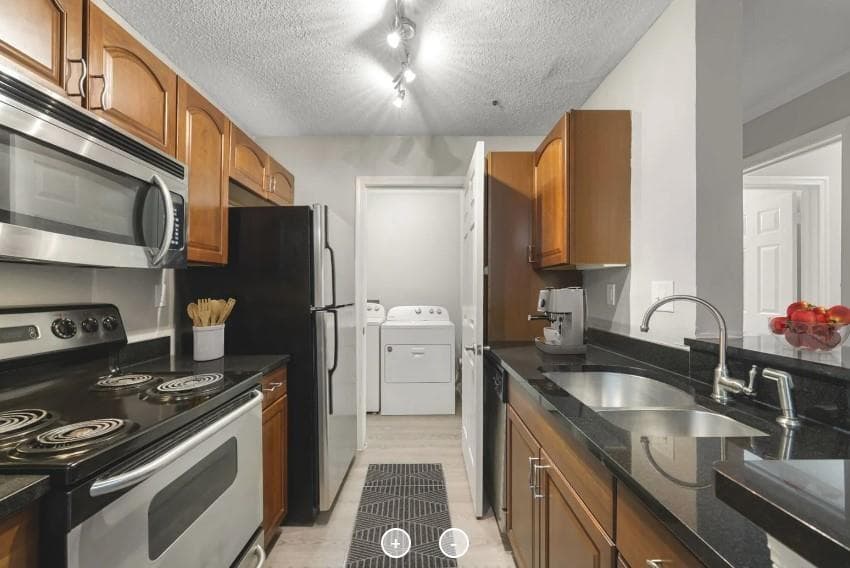 2 bedroom, 2 bathroom, 1,150 sq ft apartment for rent at 2124 Gables Drive 2117, Atlanta, GA 30319 for $1,859 a month — photo 2