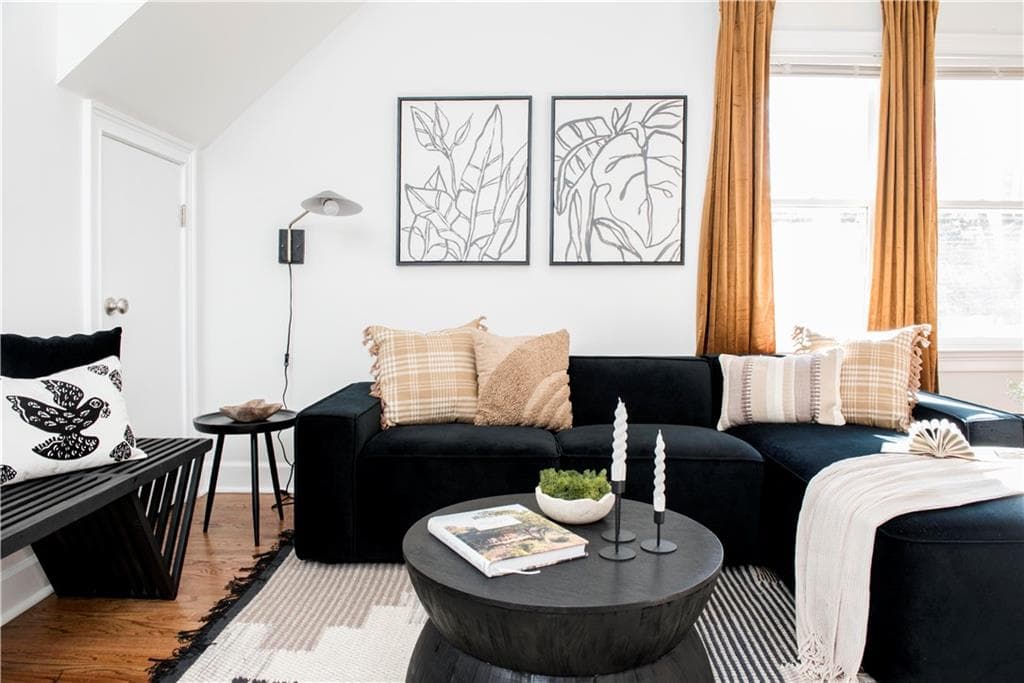 1 bedroom, 1 bathroom, 650 sq ft townhouse for rent at 935 Greenwood Avenue D, Atlanta, GA 30306 for $2,800 a month — photo 1 of 30