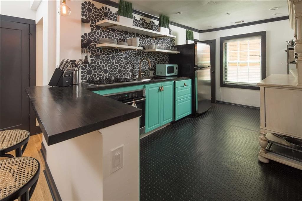 2 bedroom, 2 bathroom, 1,400 sq ft other for rent at 799 Charles Allen Drive 3, Atlanta, GA 30308 for $3,500 a month — photo 6