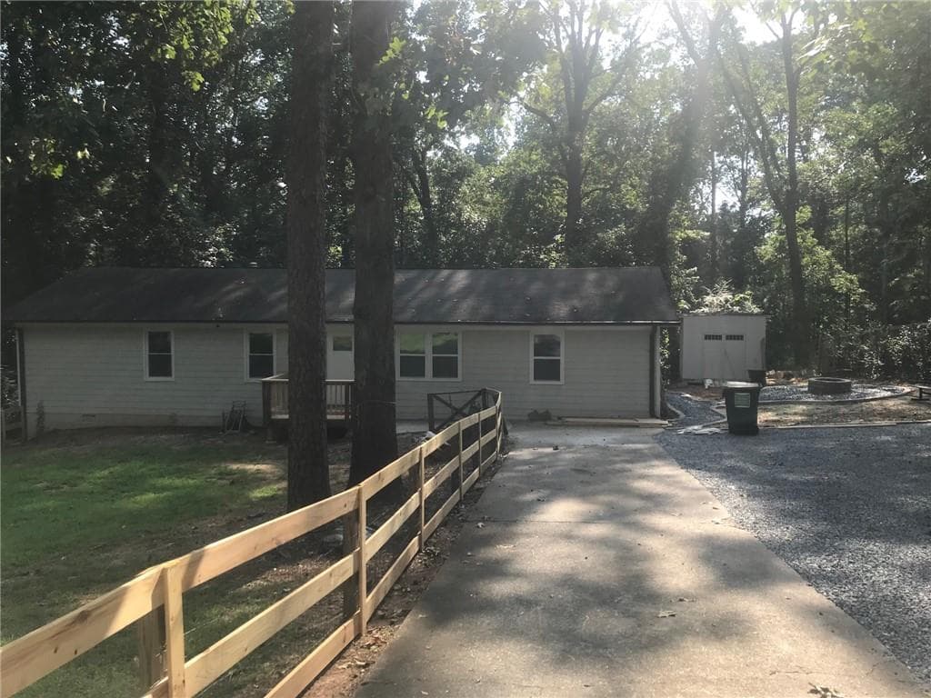 4 bedroom, 2 bathroom single family residence for rent at 131 Fox Place, Canton, GA 30114 for $4,500 a month — photo 2