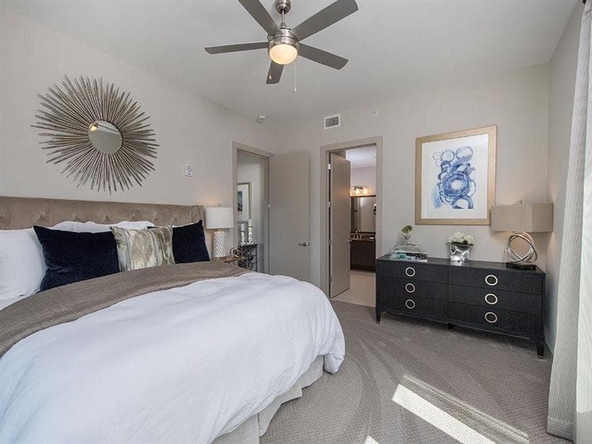 1 bedroom, 1 bathroom, 771 sq ft apartment for rent at 2144 Peachtree Road 0904, Atlanta, GA 30309 for $1,722 a month — photo 10