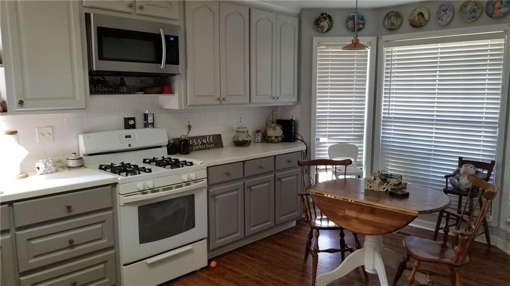 4 bedroom, 4 bathroom, 2,277 sq ft single family residence for sale at 2764 Gulledge Road, Dallas, GA 30132 — photo 3