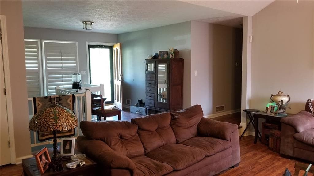 4 bedroom, 4 bathroom, 2,277 sq ft single family residence for sale at 2764 Gulledge Road, Dallas, GA 30132 — photo 8
