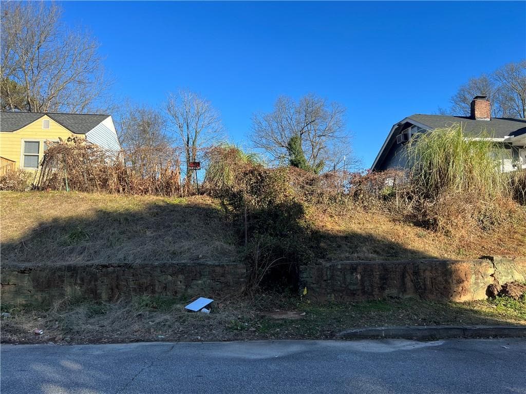 699 Florence Place, Atlanta, GA 30318 — most recent listing photo
