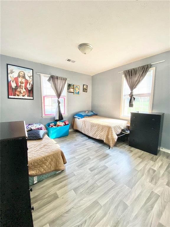 3 bedroom, 1 bathroom, 1,872 sq ft single family residence for sale at 1238 Mill St, Gainesville, GA 30501 — photo 5