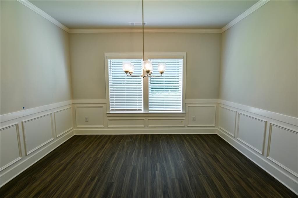4 bedroom, 3 bathroom single family residence under contract at 1226 KNOWLES, Griffin, GA 30223 — photo 9