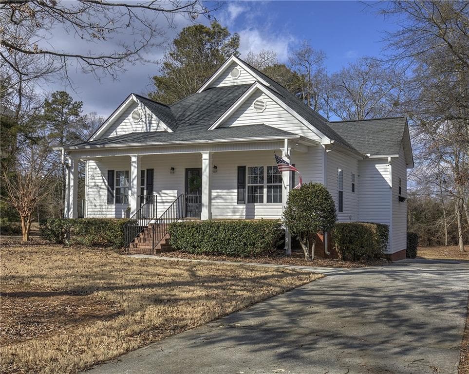 53 Red Fox Trail, Euharlee, GA 30145 — most recent listing photo