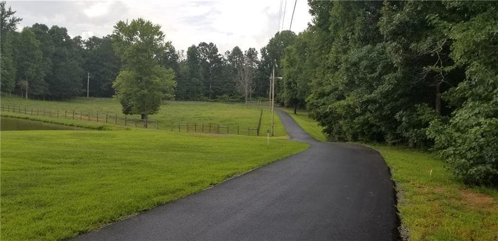3 bedroom, 2 bathroom single family residence under contract at 6225 Collins Road, Acworth, GA 30101 — photo 7