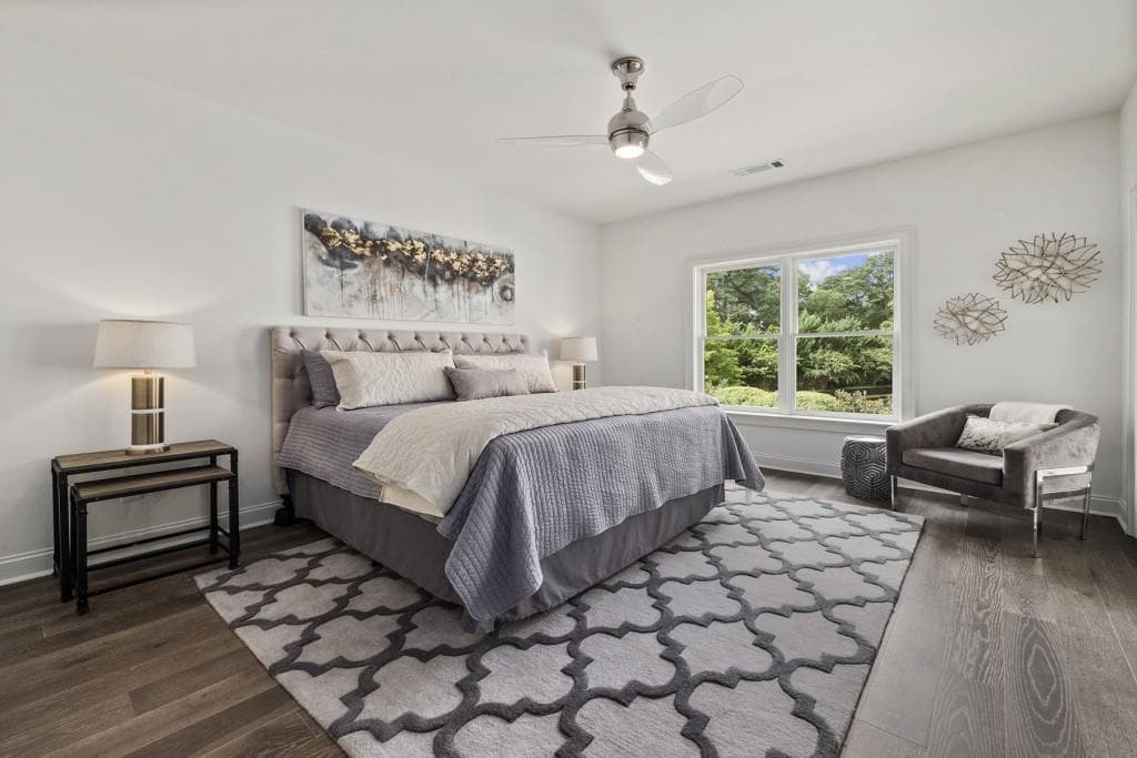 3 bedroom, 4 bathroom, 2,495 sq ft townhouse under contract at 3667 Peachtree Road 13, Atlanta, GA 30319 — photo 3