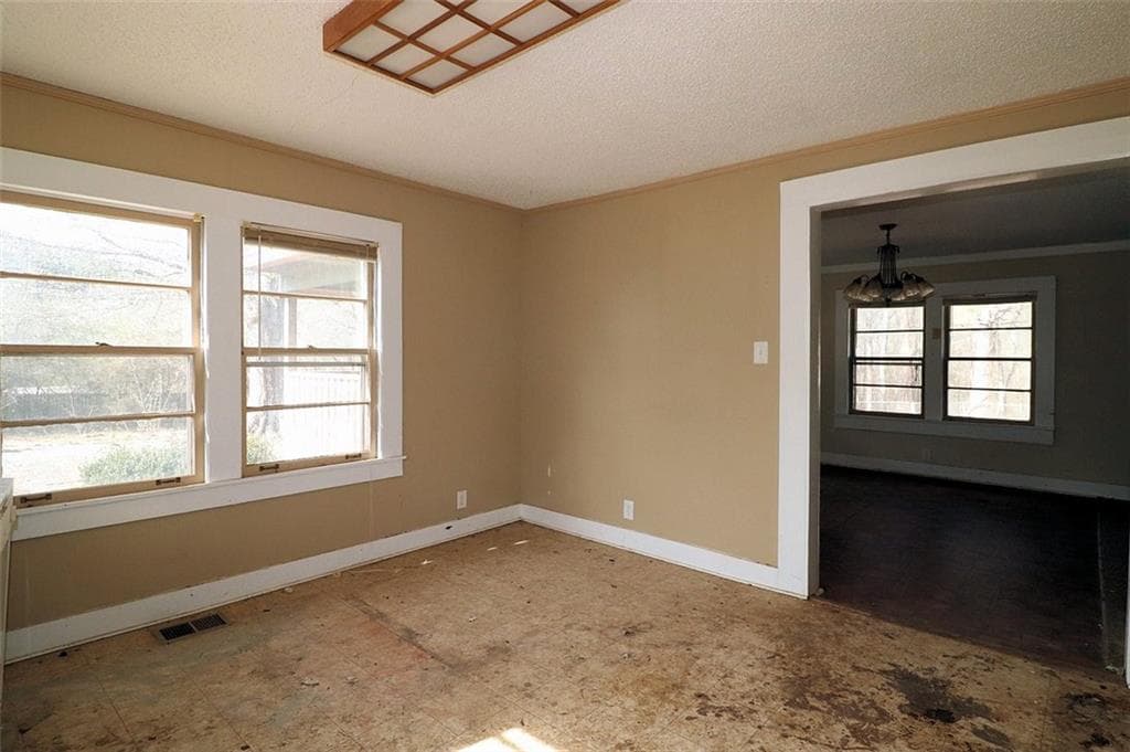 3 bedroom, 1 bathroom, 1,548 sq ft single family residence under contract at 3371 Villa Rica Highway, Dallas, GA 30157 — photo 10