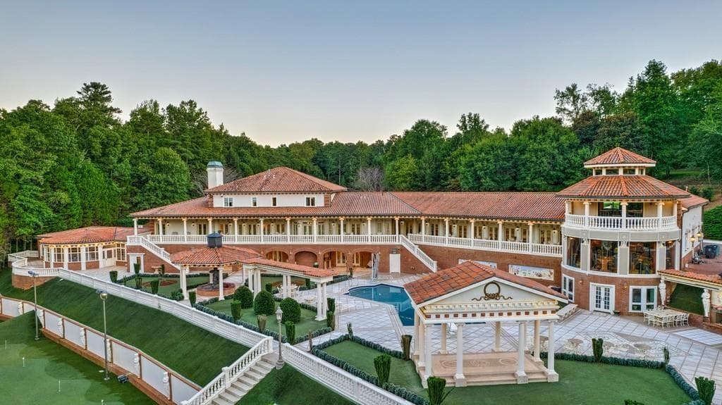 7 bedroom, 9 bathroom, 15,552 sq ft single family residence for sale at 5326 Presley Place, Douglasville, GA 30135 — photo 4