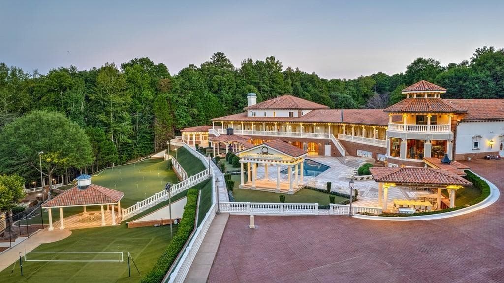 7 bedroom, 9 bathroom, 15,552 sq ft single family residence for sale at 5326 Presley Place, Douglasville, GA 30135 — photo 3