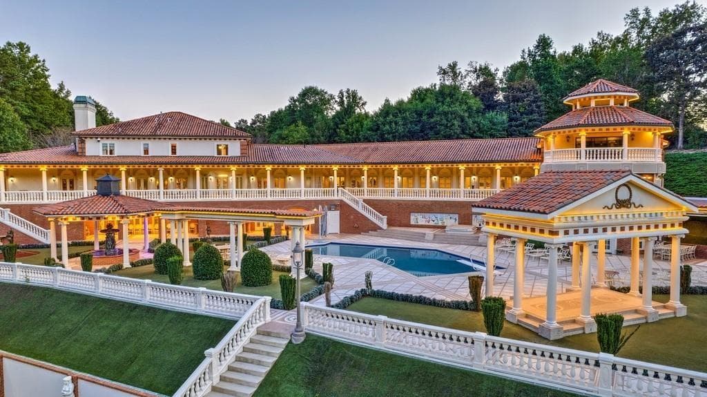 7 bedroom, 9 bathroom, 15,552 sq ft single family residence for sale at 5326 Presley Place, Douglasville, GA 30135 — photo 5