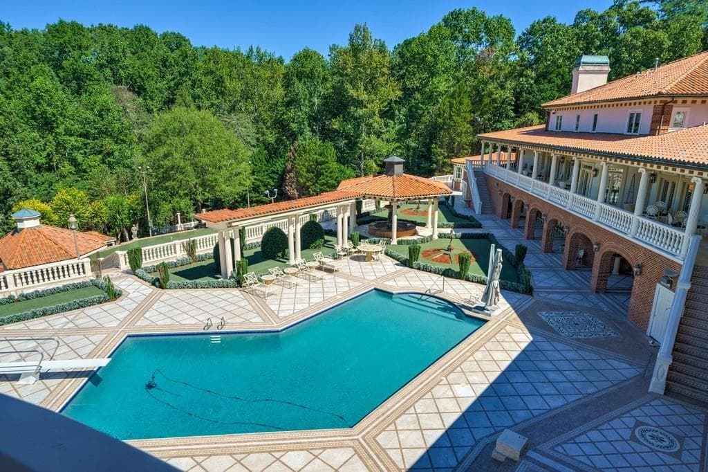7 bedroom, 9 bathroom, 15,552 sq ft single family residence for sale at 5326 Presley Place, Douglasville, GA 30135 — photo 9