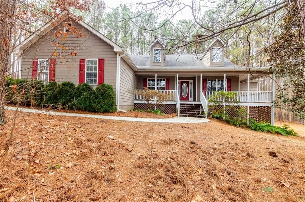 3 bedroom, 2 bathroom, 2,316 sq ft single family residence under contract at 1117 Campbell Road, Lawrenceville, GA 30045