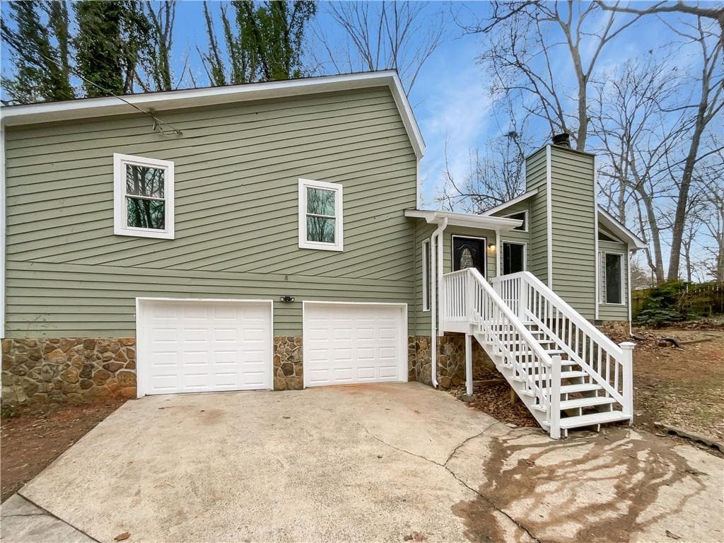 3 bedroom, 2 bathroom single family residence sold at 5282 Concord Ridge Drive, Mableton, GA 30126