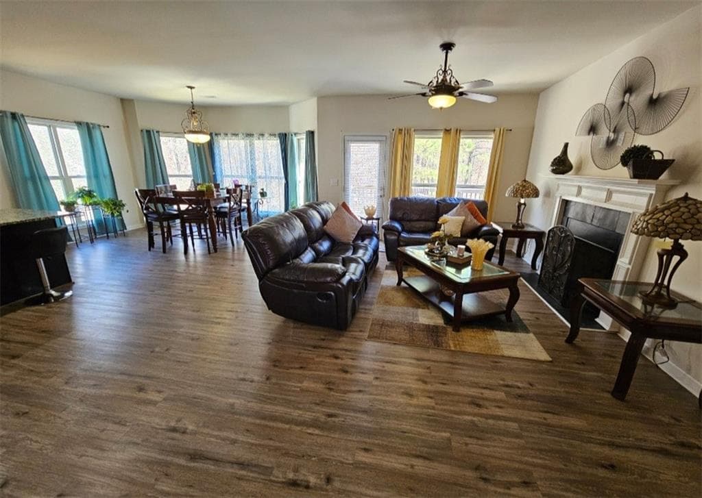 4 bedroom, 3 bathroom, 2,685 sq ft single family residence under contract at 1183 Ida Woods Lane, Lawrenceville, GA 30045 — photo 10