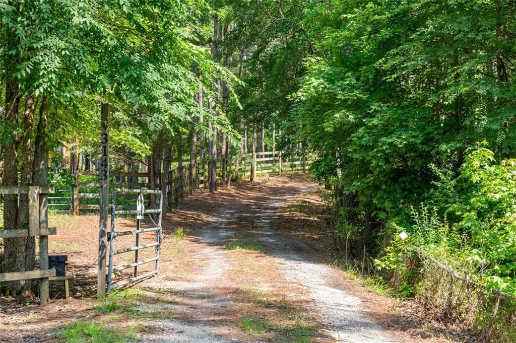4 bedroom, 3 bathroom single family residence under contract at 3143 DEMOONEY Road, College Park, GA 30349