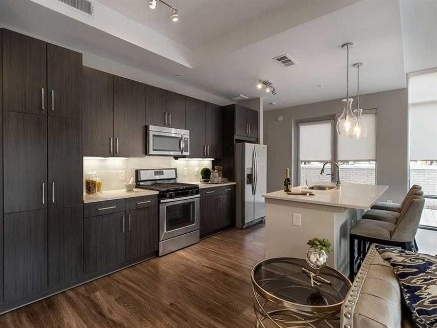 3 bedroom, 2 bathroom, 1,643 sq ft apartment for rent at 2144 Peachtree Road 1113, Atlanta, GA 30309 for $3,352 a month — photo 3
