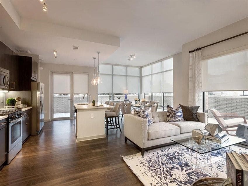 3 bedroom, 2 bathroom, 1,643 sq ft apartment for rent at 2144 Peachtree Road 1113, Atlanta, GA 30309 for $3,352 a month — photo 8