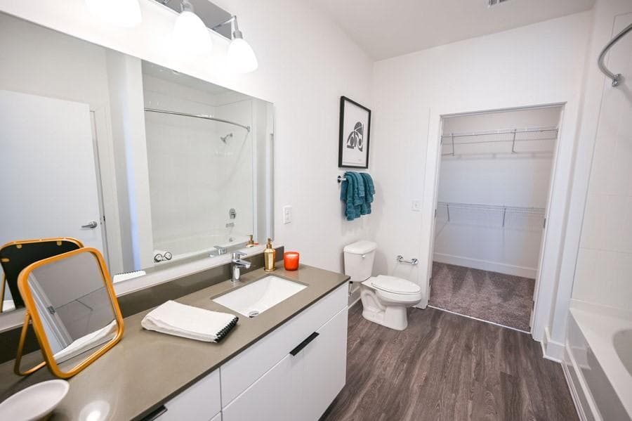 2 bedroom, 2 bathroom, 1,112 sq ft apartment for rent at 72 Milton Avenue 1200, Atlanta, GA 30315 for $2,078 a month — photo 10