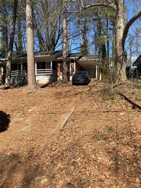 3 bedroom, 2 bathroom, 1,144 sq ft single family residence under contract at 3494 BROOKFIELD Lane, Decatur, GA 30032