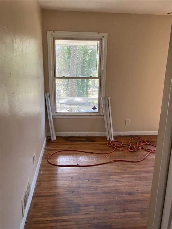 3 bedroom, 2 bathroom, 1,144 sq ft single family residence under contract at 3494 BROOKFIELD Lane, Decatur, GA 30032 — photo 3
