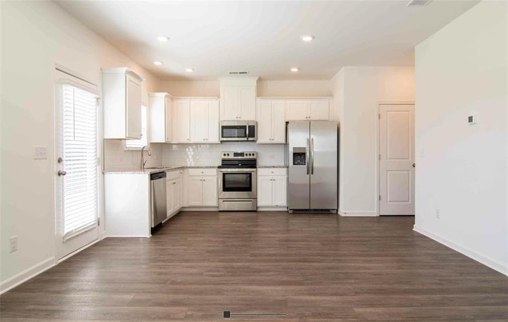 4 bedroom, 3 bathroom, 1,821 sq ft apartment for rent at 12006 Crosswicks Road 256, Union City, GA 30291 for $2,783 a month