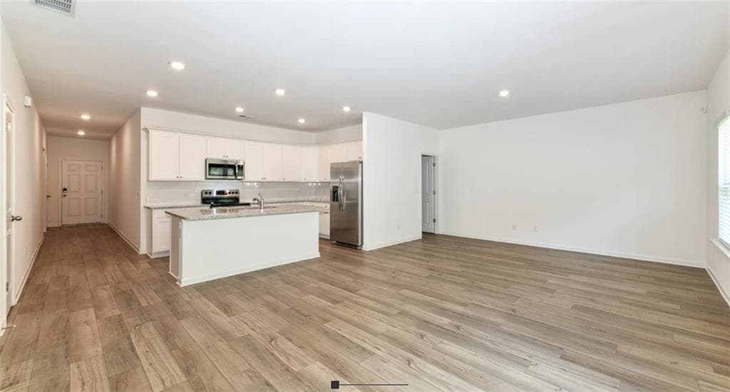 4 bedroom, 3 bathroom, 1,821 sq ft apartment for rent at 12006 Crosswicks Road 256, Union City, GA 30291 for $2,783 a month — photo 5