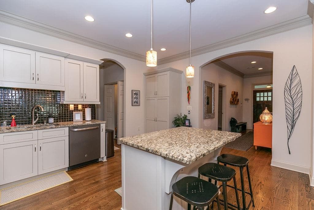 3 bedroom, 2 bathroom single family residence for rent at 1084 Sanders Avenue A, Atlanta, GA 30316 for $4,750 a month — photo 9